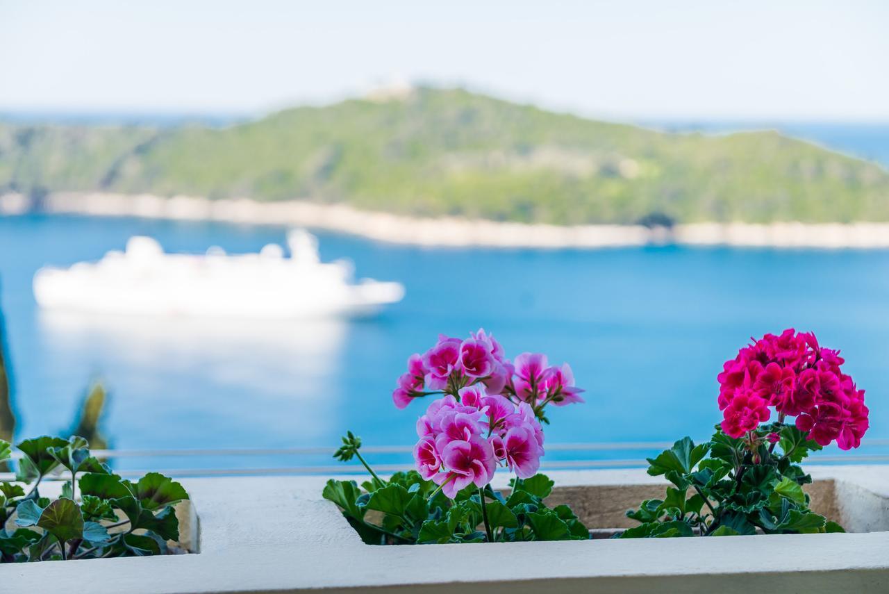 Deluxe Sunset Room, View Of The Old Town Dubrovnik Exterior photo