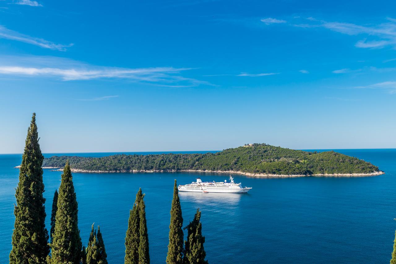 Deluxe Sunset Room, View Of The Old Town Dubrovnik Exterior photo